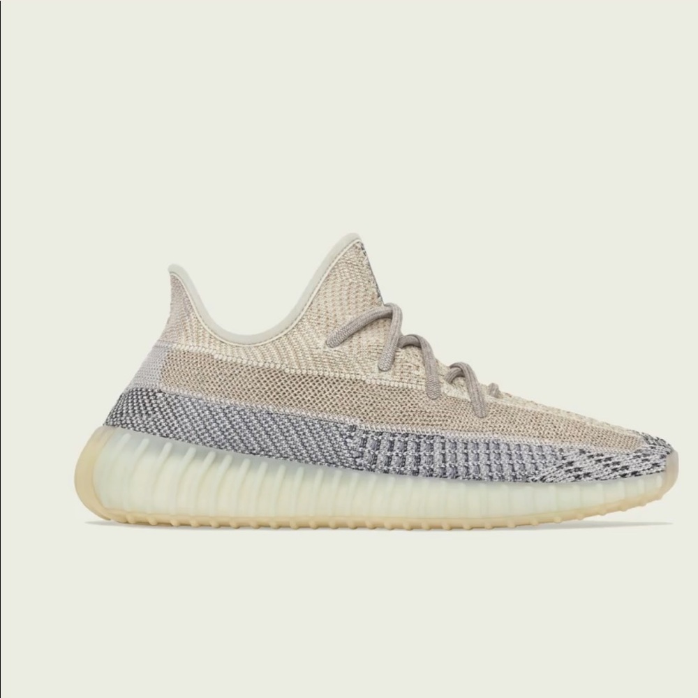 Yeezy 350 v2 Ash Pearl